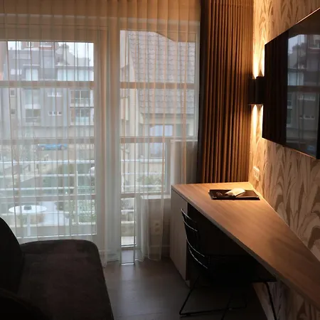 Otel Iris De Panne