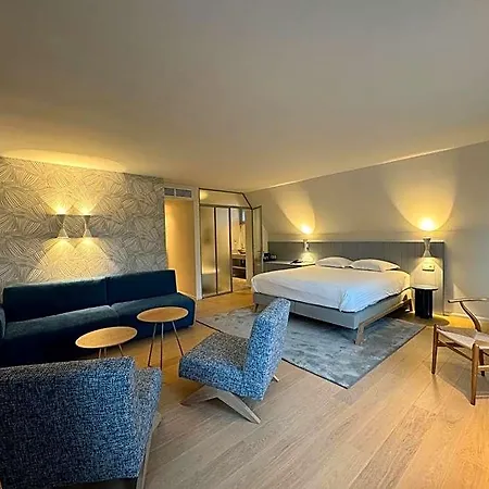 Iris Hotel De Panne
